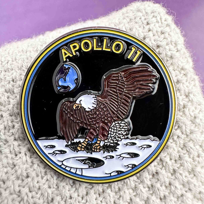 Space Apollo 11 Pin