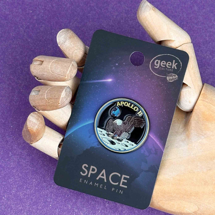 Space Apollo 11 Pin