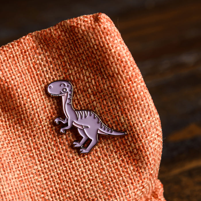 Dinosaur Velociraptor Pin (U6)